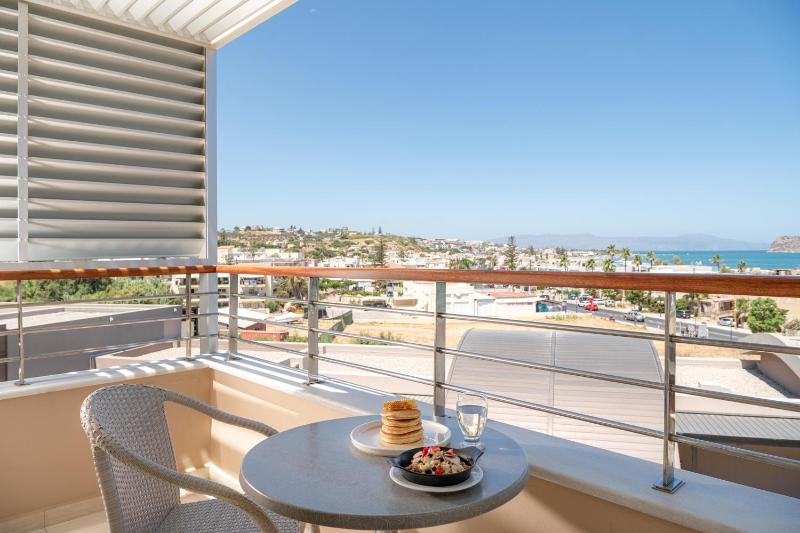 Sea View Room image 2