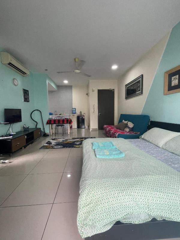Urban 360 Studio Love Rara Suite Homestay - image 13