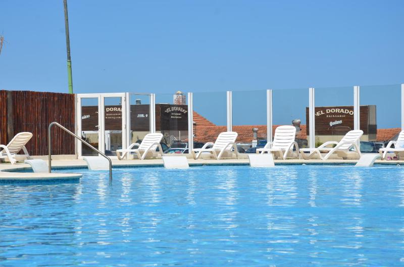 Hotel Reviens - image 5