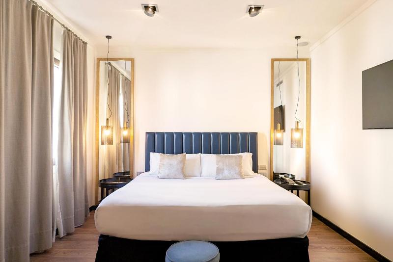 Suite Hammam with spa bath tub image 1