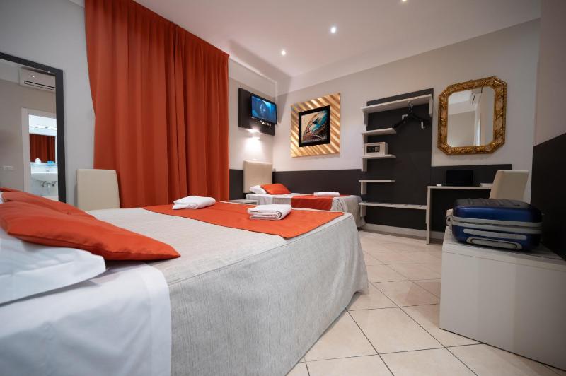 Triple Room image 1