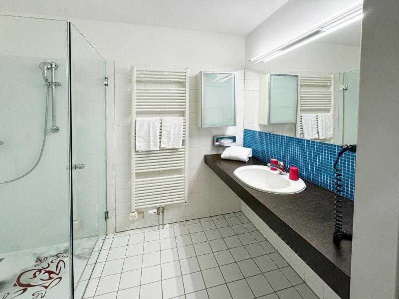Suite image 2