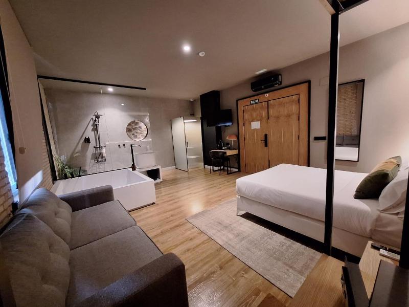 Saman Hotel Boutique - image 4