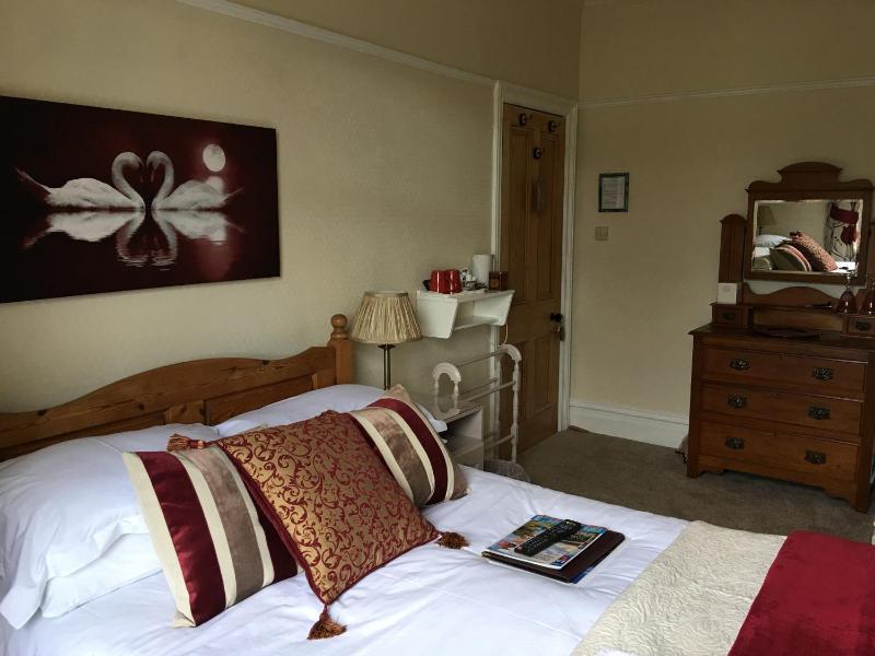 Ivy Bank Guest House - Room Only - image 7
