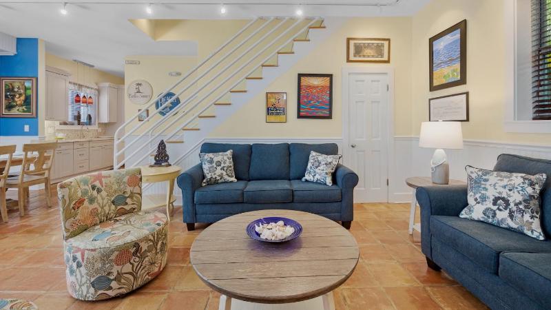 Americana Tropicale by Last Key Realty - image 33