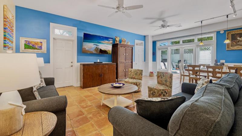 Americana Tropicale by Last Key Realty - image 13