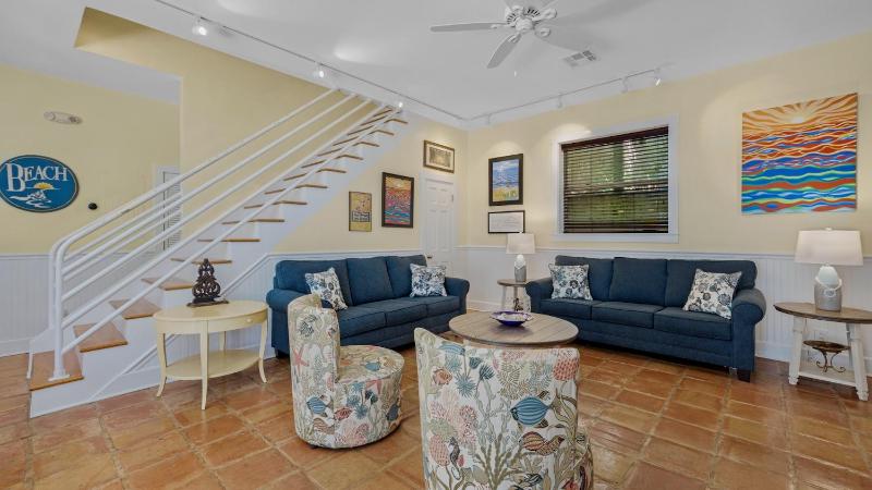 Americana Tropicale by Last Key Realty - image 10