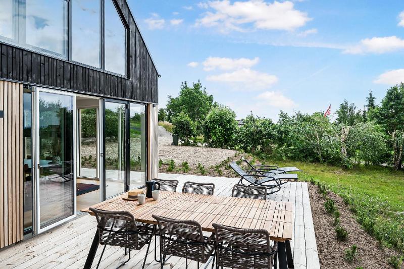 Beautiful Two-Storey Holiday Home Near Ebeltoft With Sea View - image 25