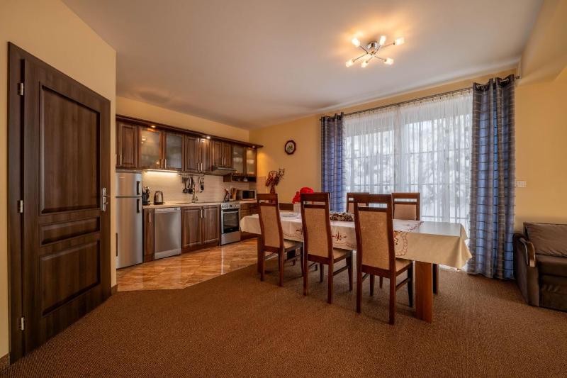 Apartment with Balcony image 3
