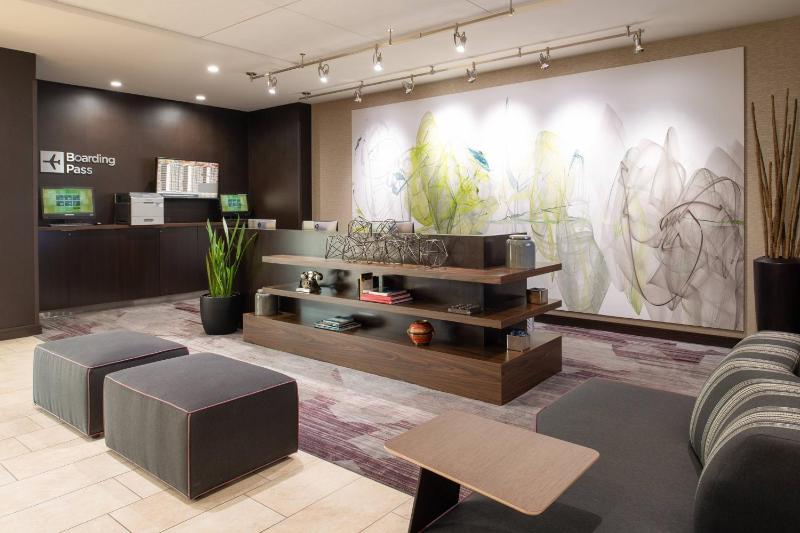 Courtyard by Marriott Portland Airport - image 10