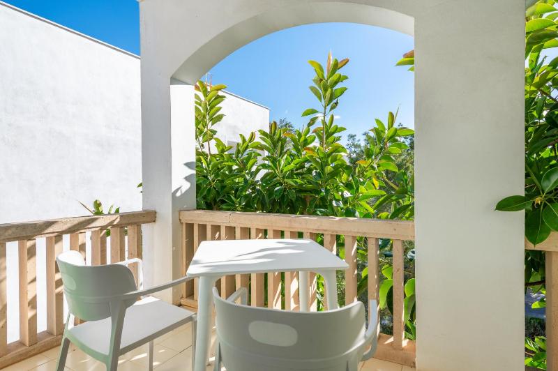Double or Twin Room with Terrace image 2