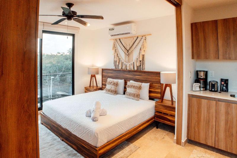 Modern Loft in Aldea Zama with 1 Bedroom - image 12