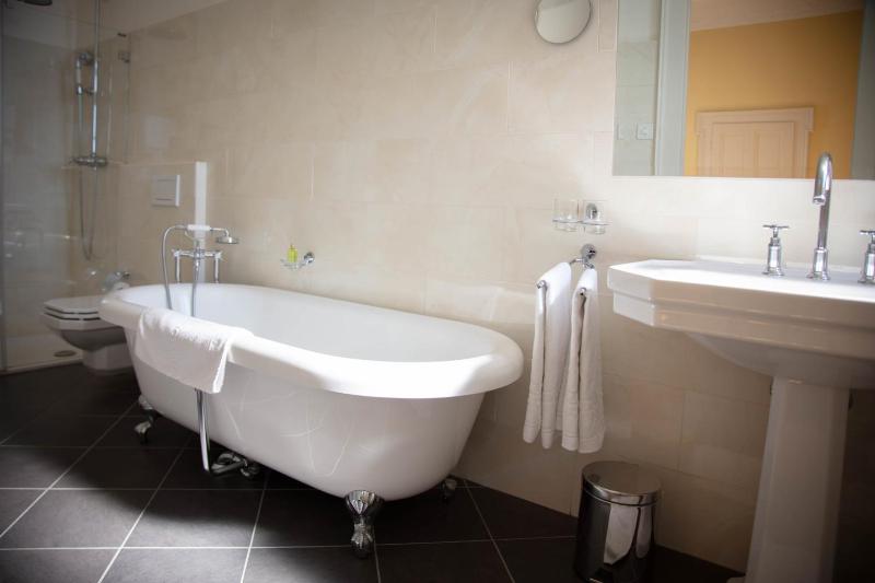 Double Room Standard  image 4