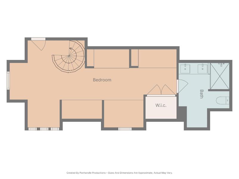 Moonstruck Cottage and Carriage House - image 46