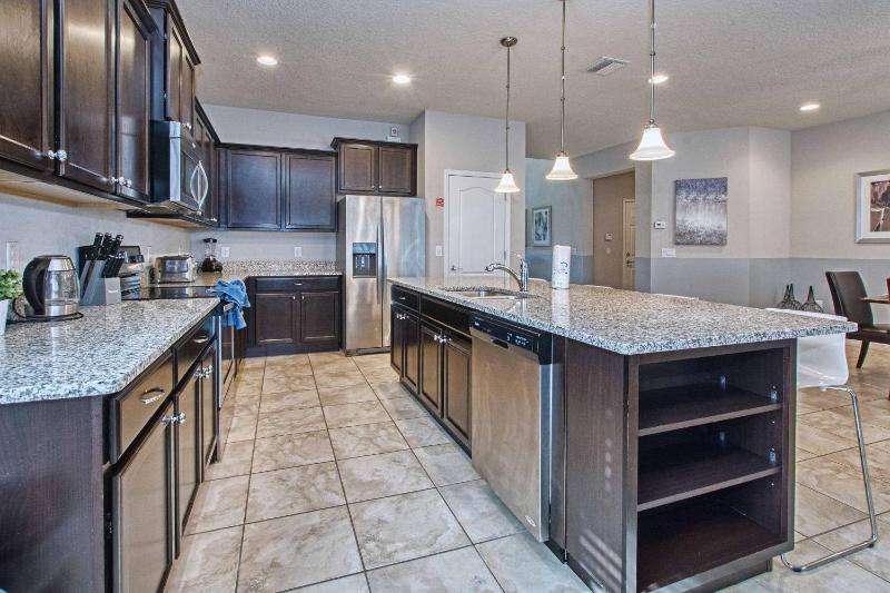 8 Bedroom Home at Windsor Westside with Top Amenities - image 31
