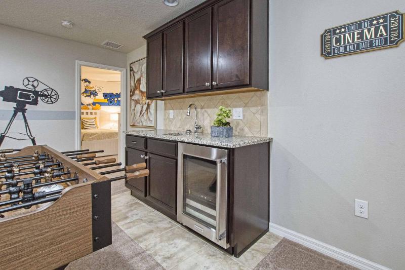 8 Bedroom Home at Windsor Westside with Top Amenities - image 7