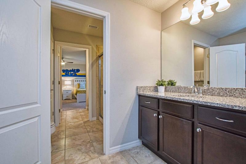 8 Bedroom Home at Windsor Westside with Top Amenities - image 35