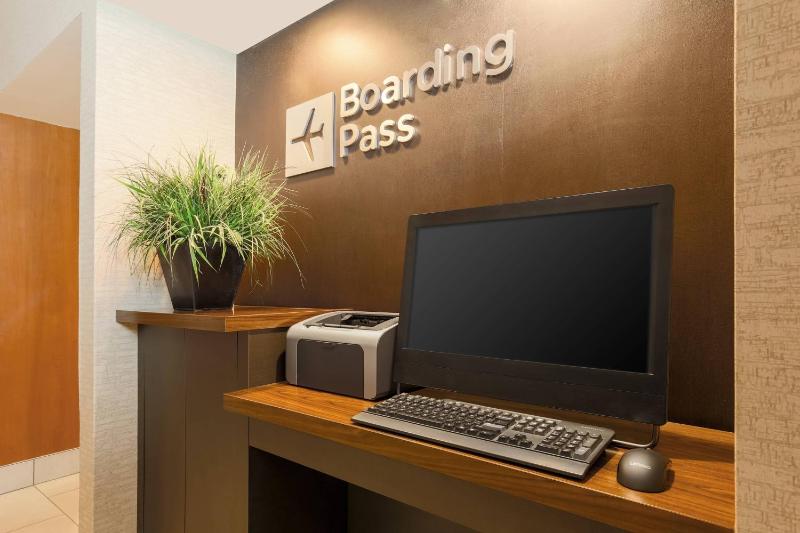 Courtyard by Marriott Pittsburgh Downtown - image 31