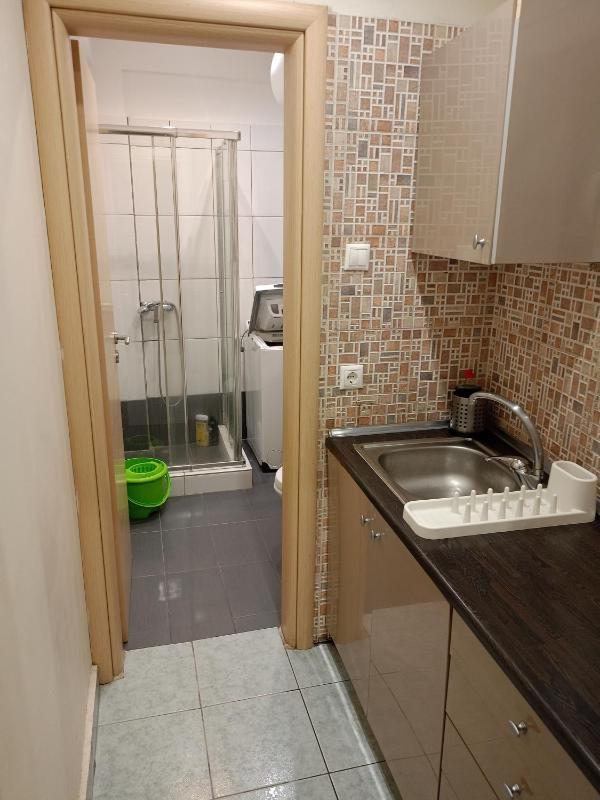 Athens Downtown Apartment - image 15
