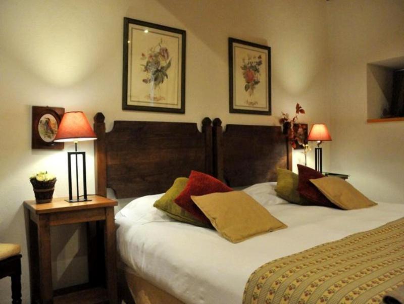 Standard Double Room image 1