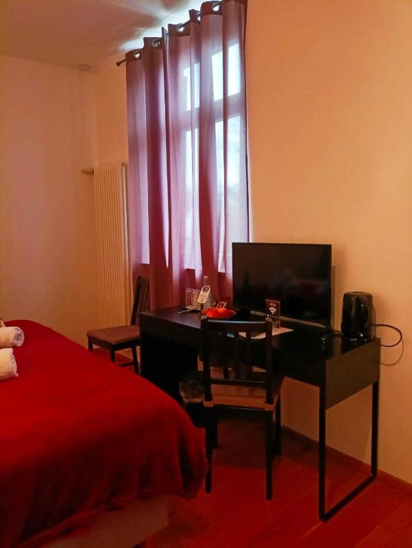 Deluxe Double Room image 3
