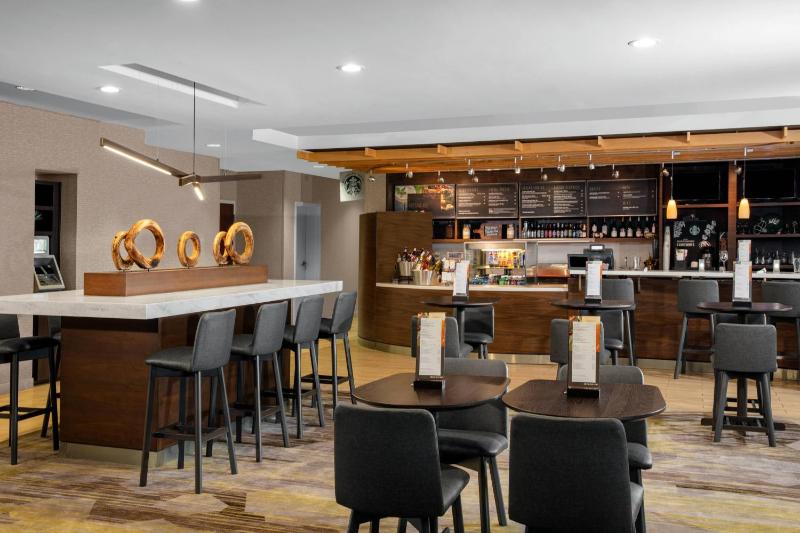 Courtyard by Marriott Jacksonville I-295/East Beltway - image 46