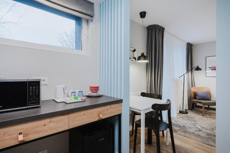Standard Double Room image 2