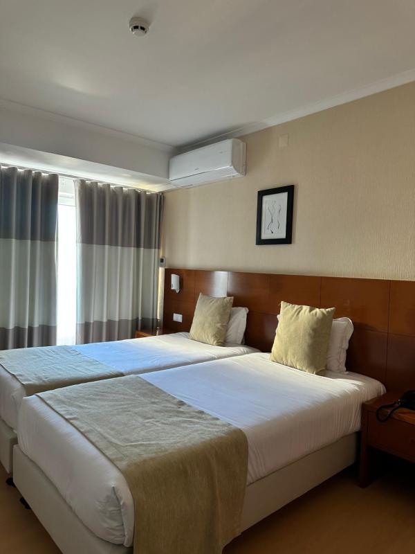 Standard Double or Twin Room image 1