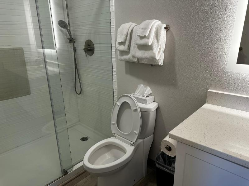 Two-Bedroom Suite image 2