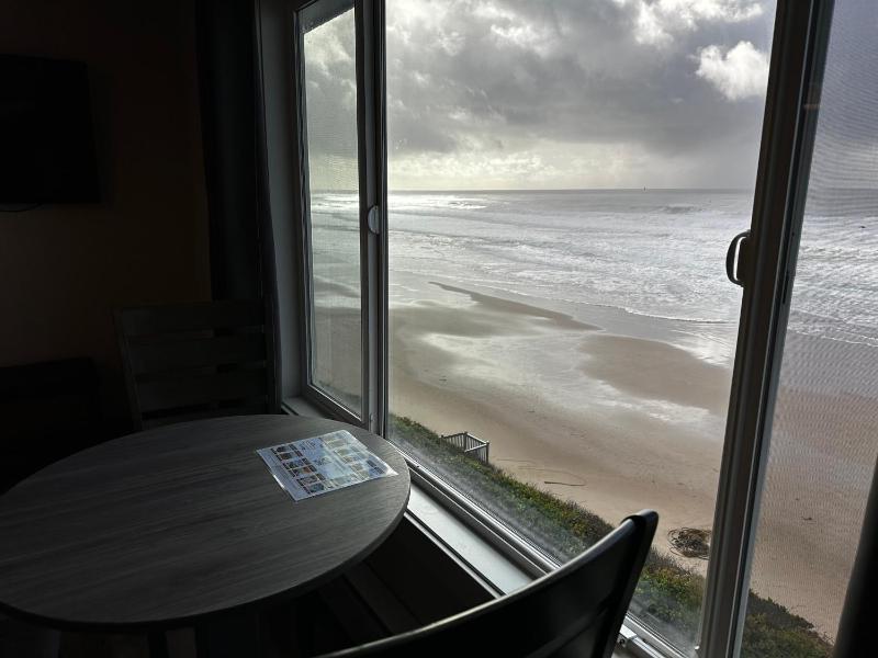 West Beach Suites - image 41