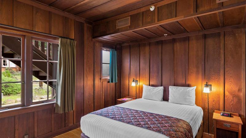 Standard Queen Room image 2