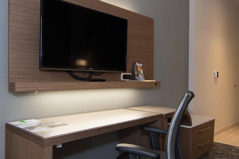 King Room image 4
