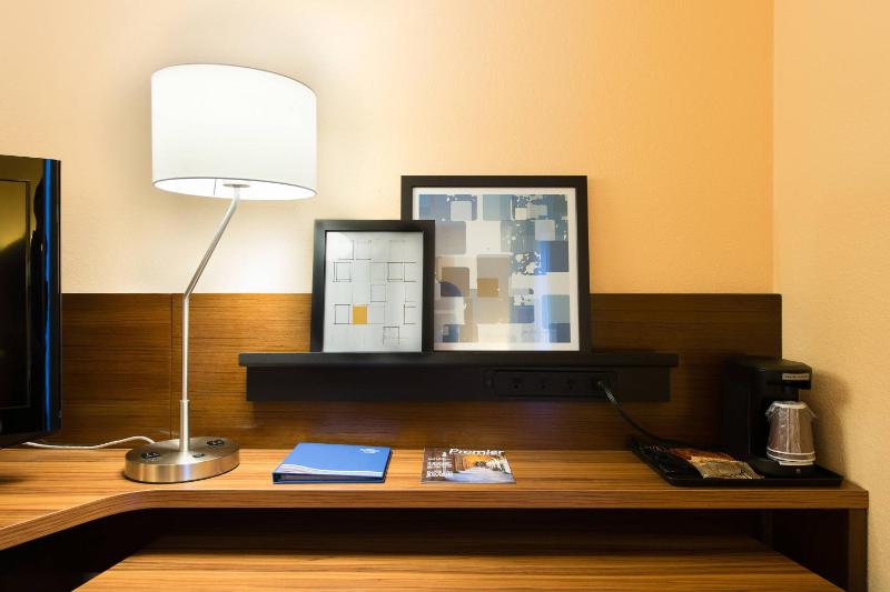 Double Room with Two Double Beds image 3