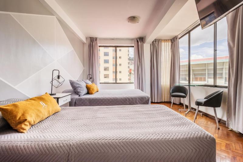 Elegance Hotel - image 16