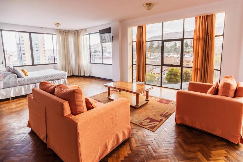 Elegance Hotel - image 6