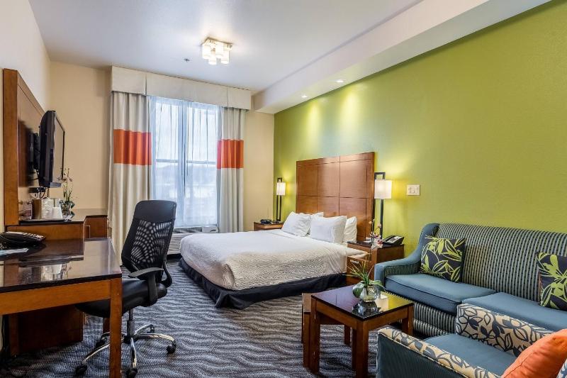King Room image 4