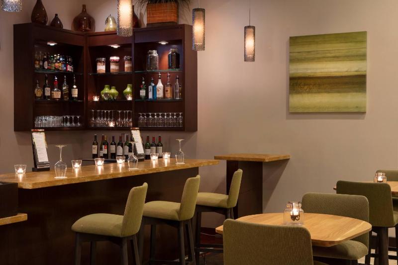Courtyard by Marriott Bradenton Sarasota/Riverfront - image 27