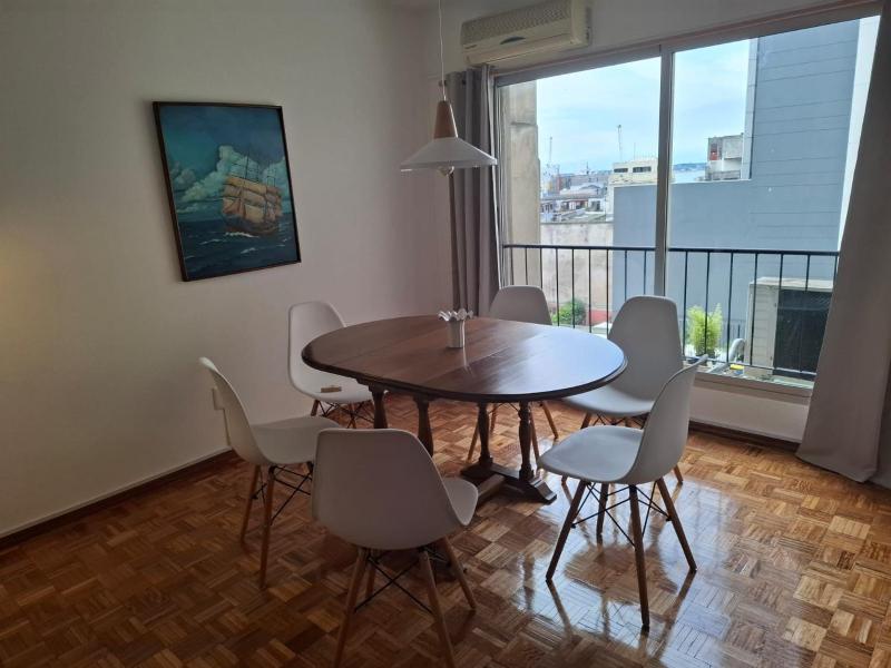 Lindo Apartamento Plaza Independencia 4 a 6 personas - image 1