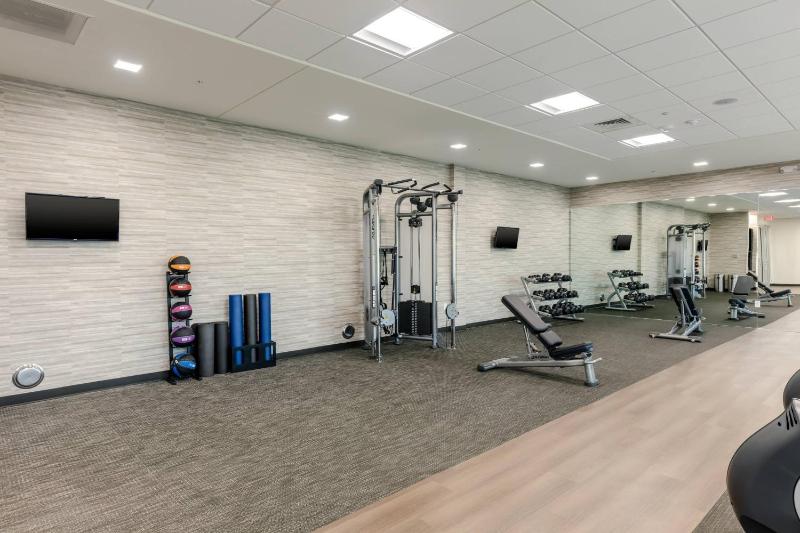 Courtyard by Marriott Savannah Airport - image 13