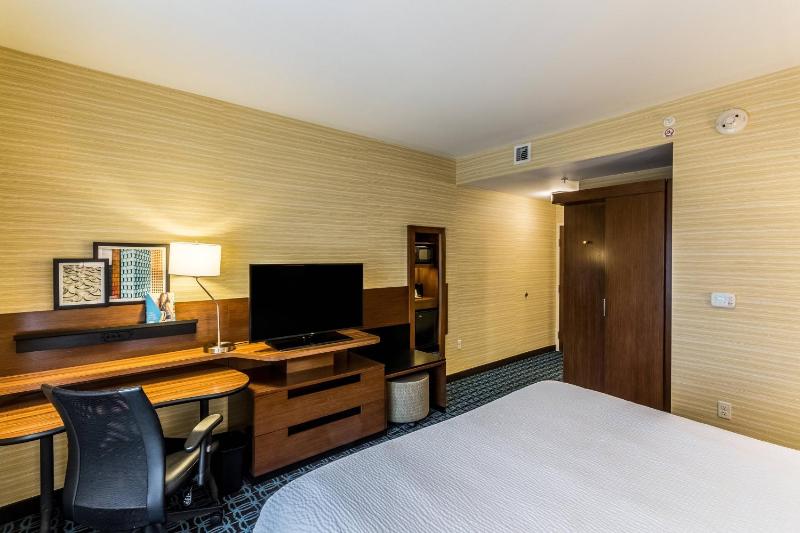 King Room image 2