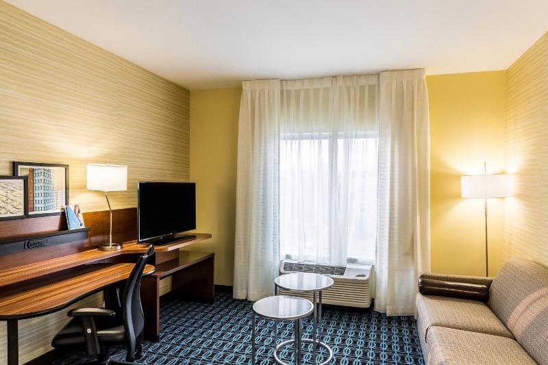 Queen Suite image 3