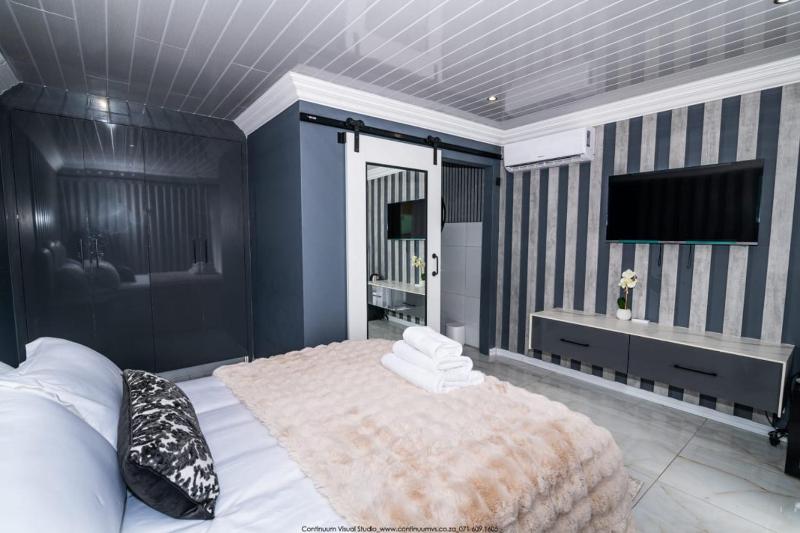 The Fine Line Lodge - image 10