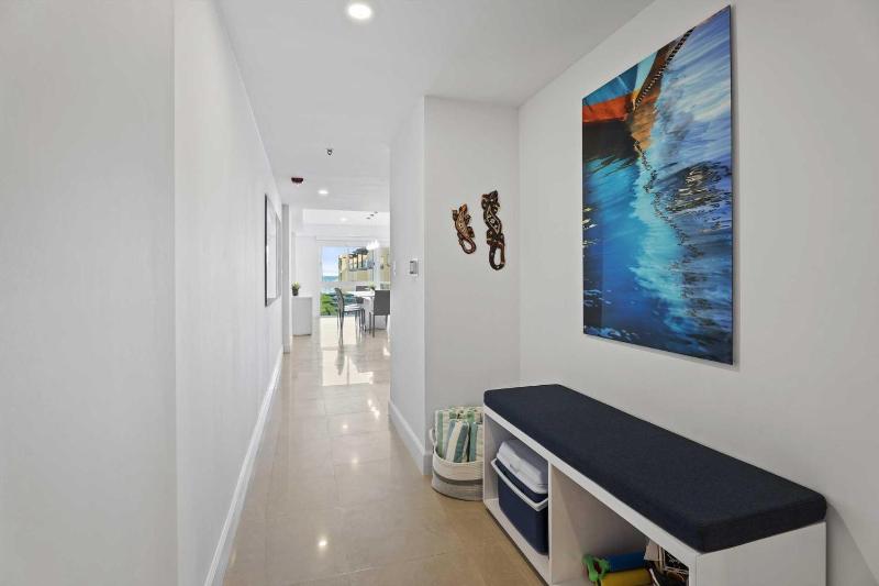 Beachfront - Sapphire Vista 3BR condo - A247 - image 16