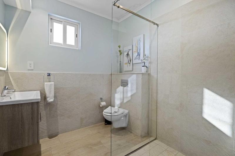 Eagle Beach- Private pool- LeVent townhome-LV130th - image 13