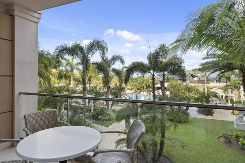 Eagle Beach - Imperial Blossom 2BR condo - LV204 - image 13