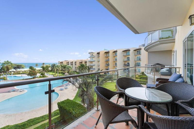Beachfront - Amazing View 2BR condo - A342 - image 3