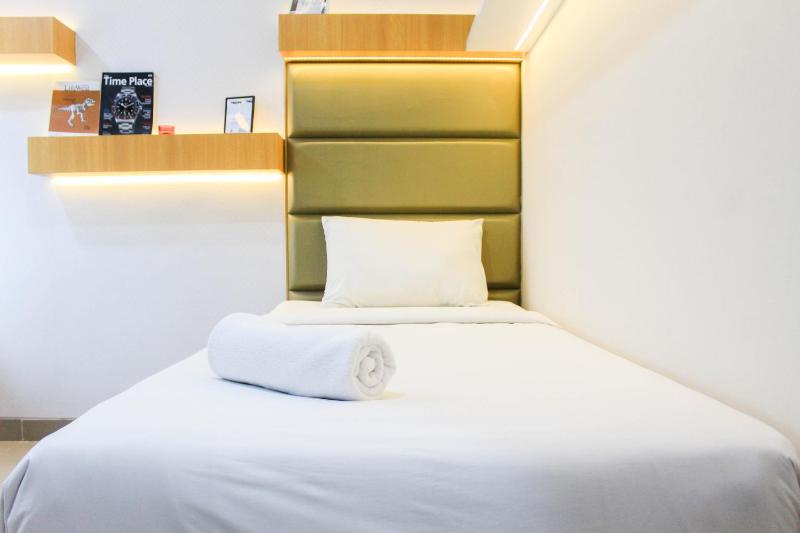 Brand New and Best Studio Apartment at B Residence By Travelio - image 13