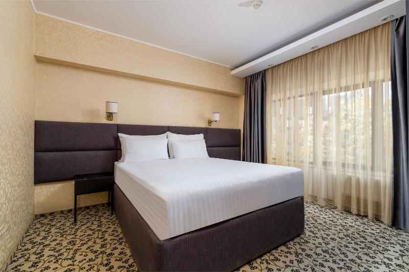 Junior Suite image 3