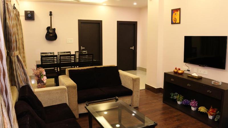 URBAN NEST - 3BHK Serviced Home Stay - image 1