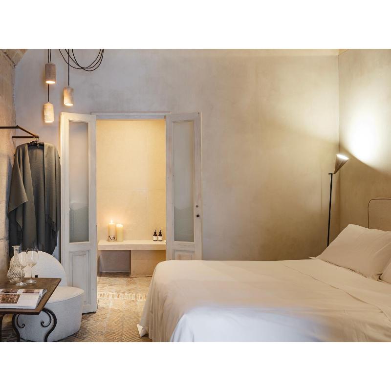 Superior Double Room image 3